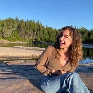 Meet your Posher, Laurence